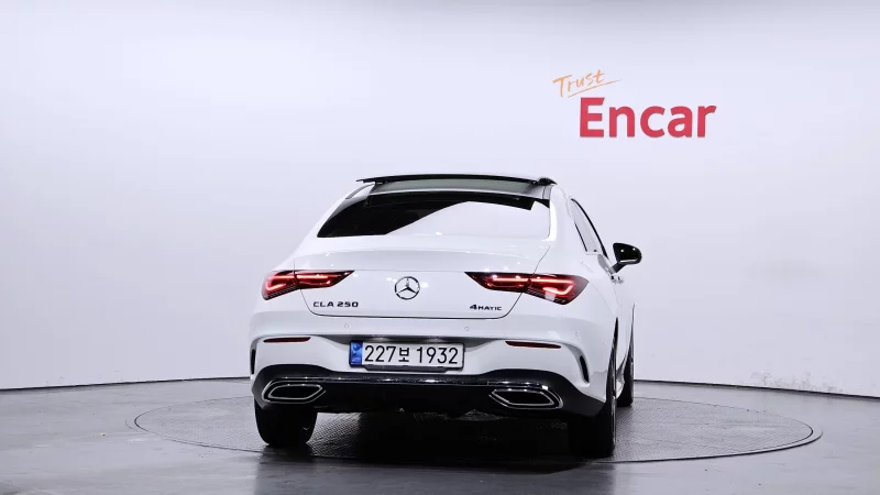 Mercedes-Benz CLA-Class