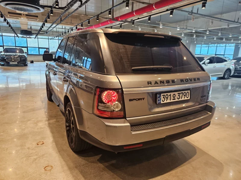 Land Rover RANGE ROVER SPORT