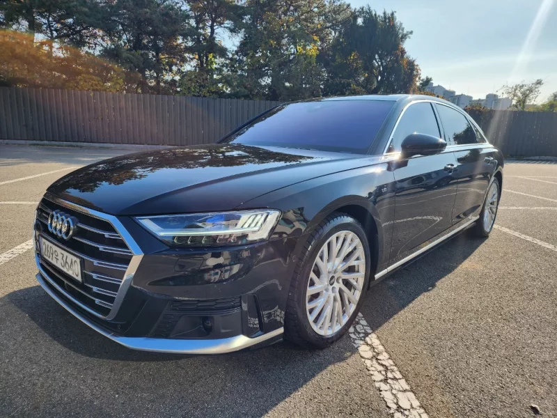 Audi A8