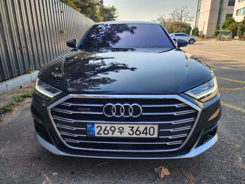 Audi A8