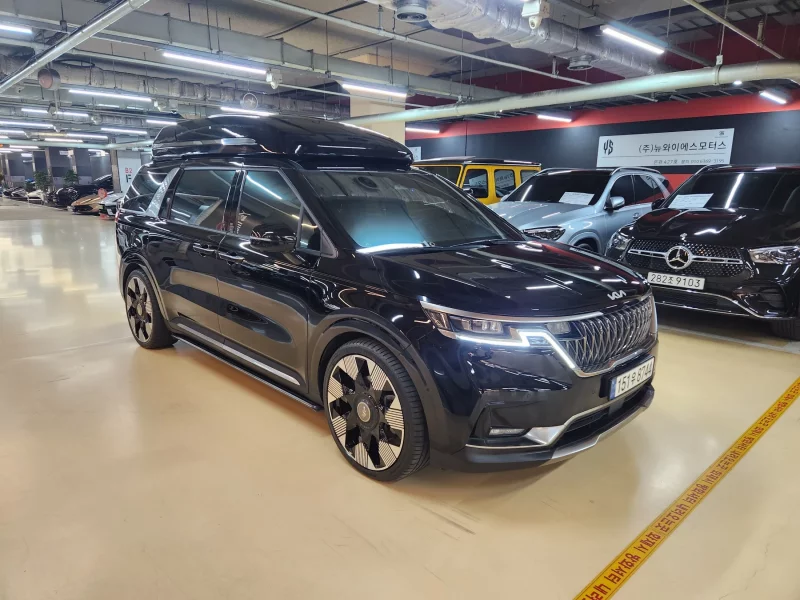 Kia Carnival