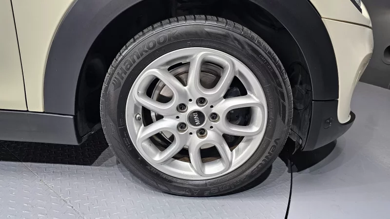 MINI Cooper Convertible