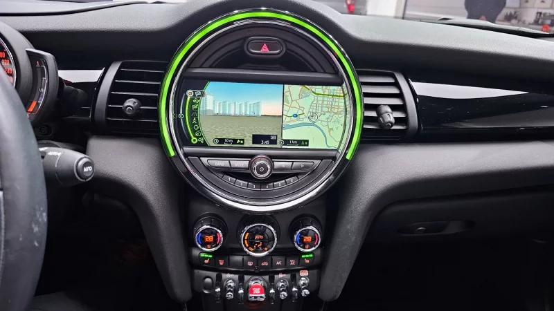 MINI Cooper Convertible