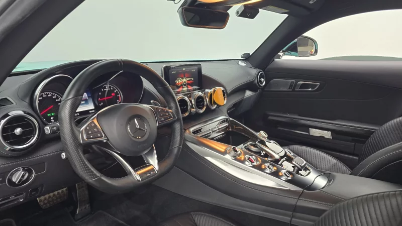 Mercedes-Benz AMG GT