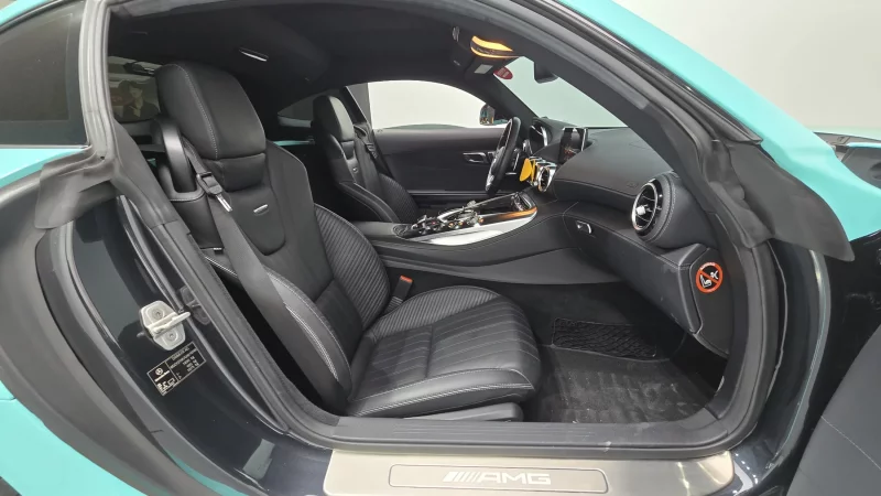 Mercedes-Benz AMG GT