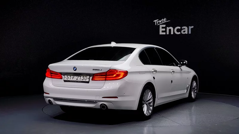 BMW 5-Series