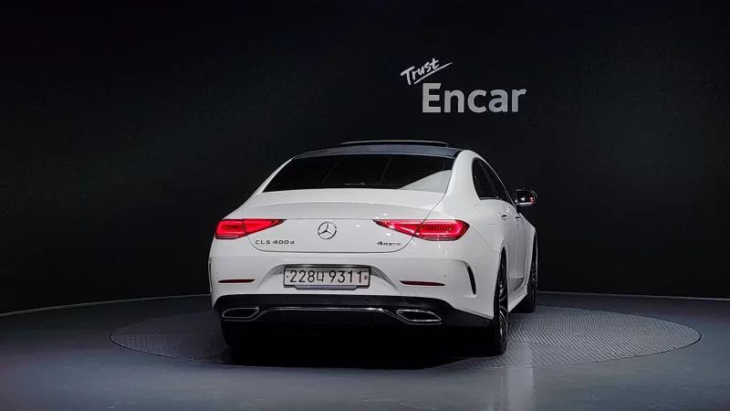 Mercedes-Benz CLS-Class