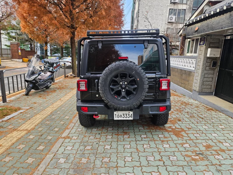 Jeep WRANGLER
