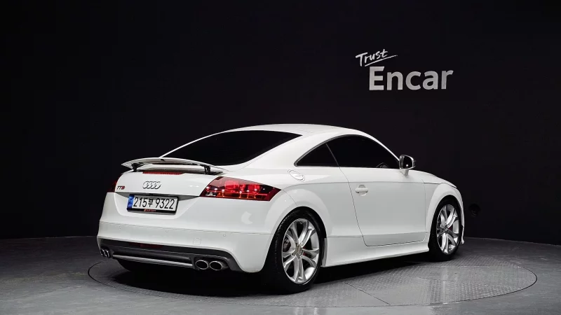 Audi TTS