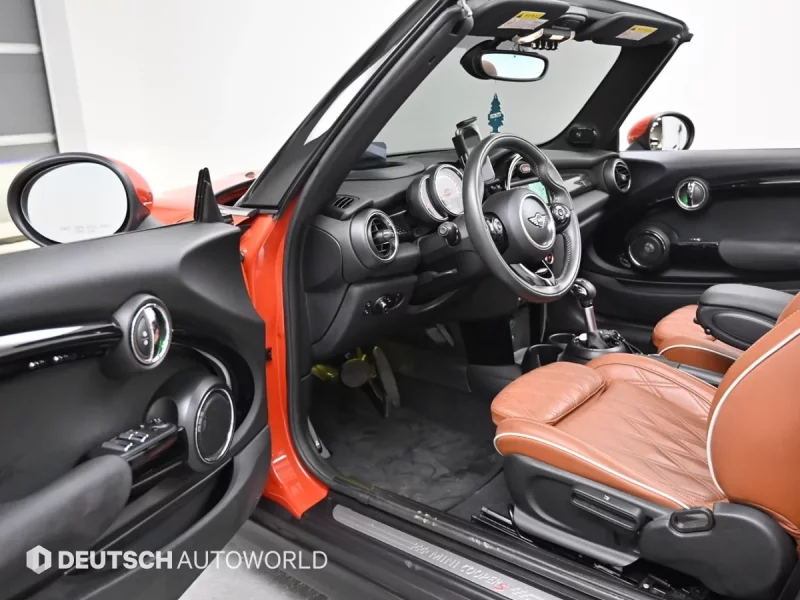 MINI Cooper Convertible