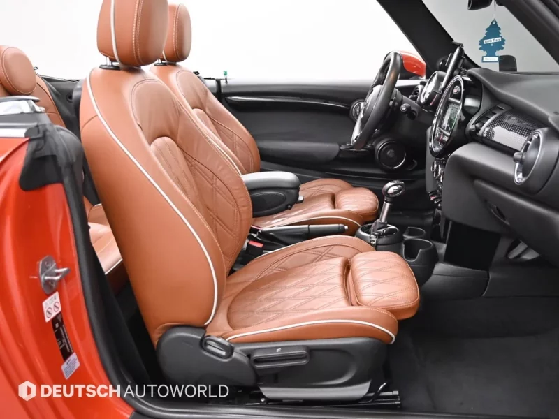 MINI Cooper Convertible