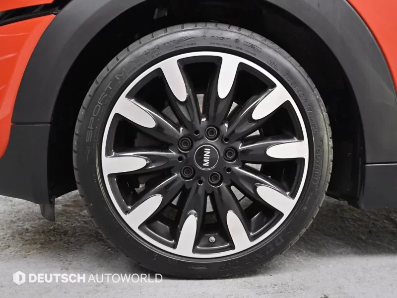 MINI Cooper Convertible