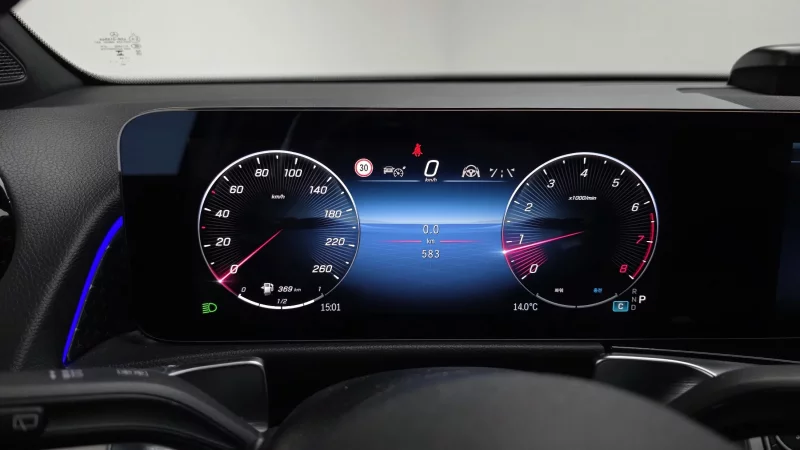 Mercedes-Benz GLB-Class