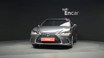 Lexus ES300h