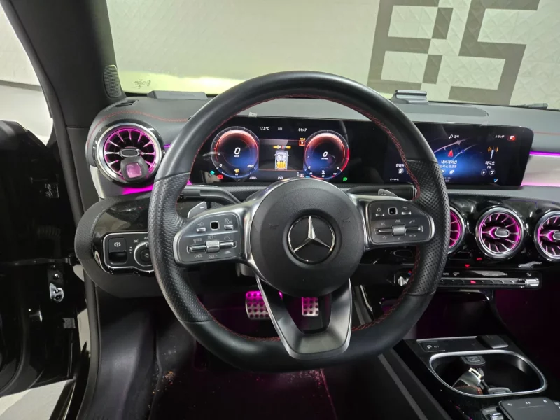 Mercedes-Benz CLA-Class