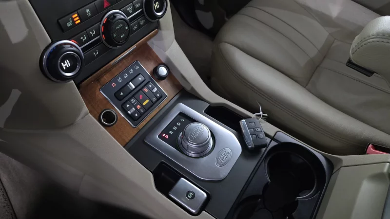 Land Rover DISCOVERY