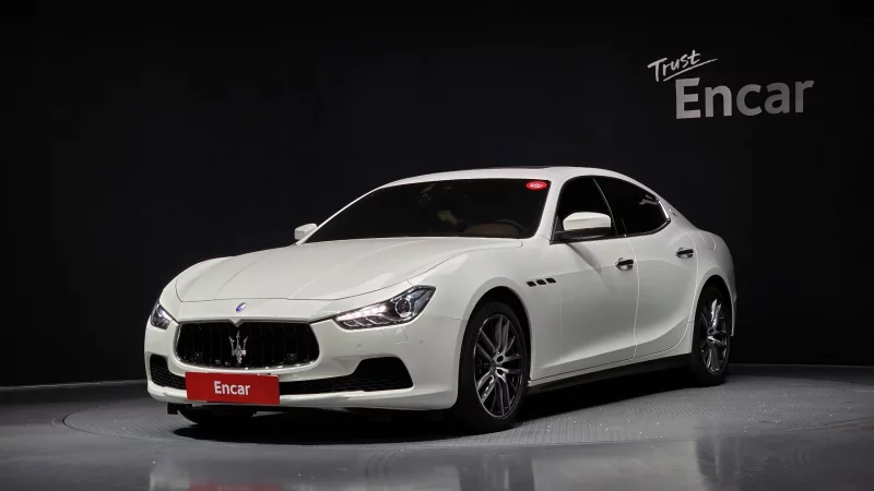Maserati GHIBLI