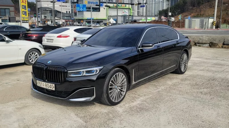 BMW 7-Series