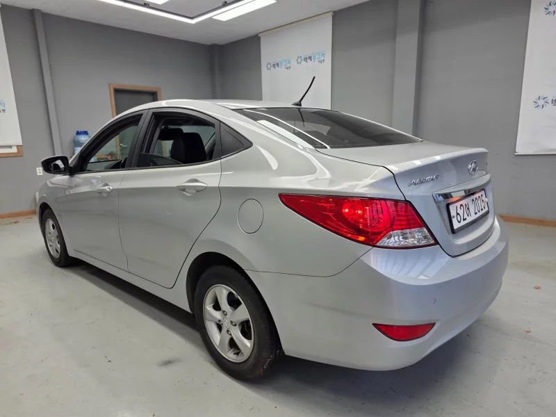 Hyundai Accent