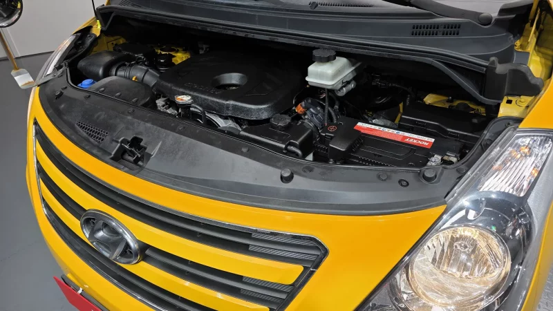 Hyundai Grand Starex