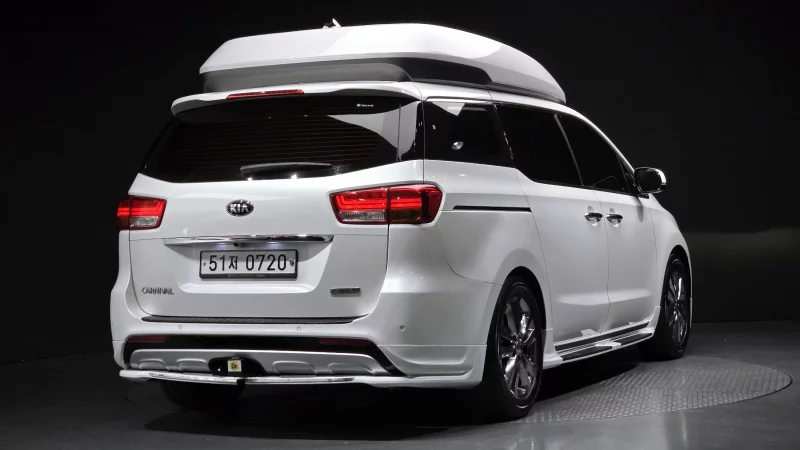 Kia Carnival