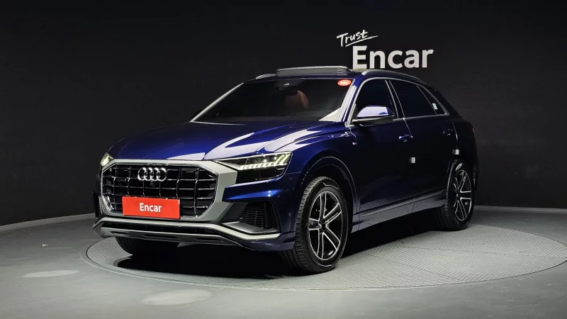 Audi Q8