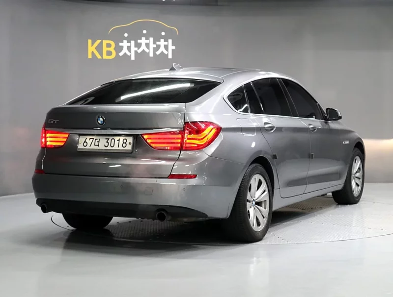 BMW 5-Series Gran Turismo