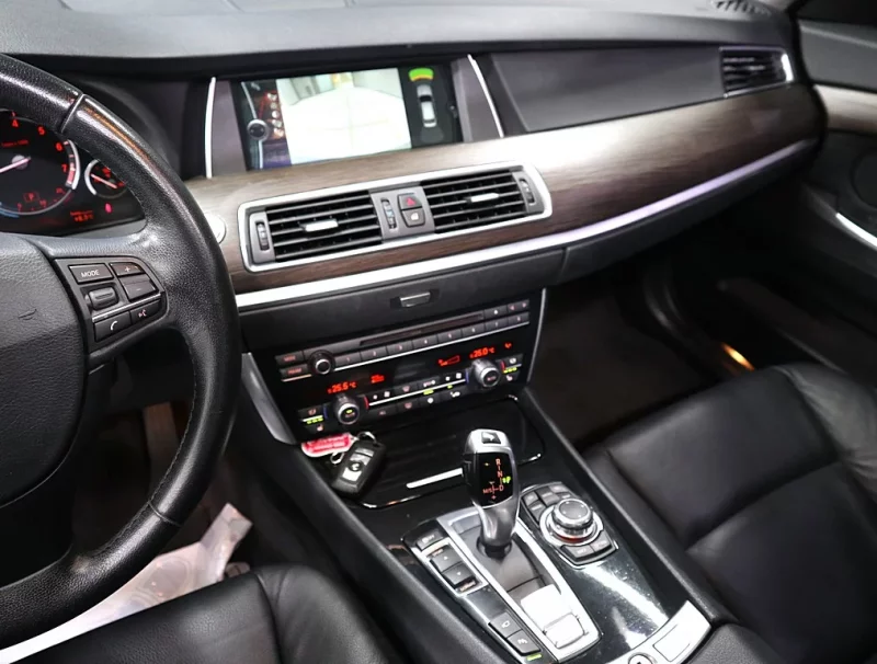 BMW 5-Series Gran Turismo