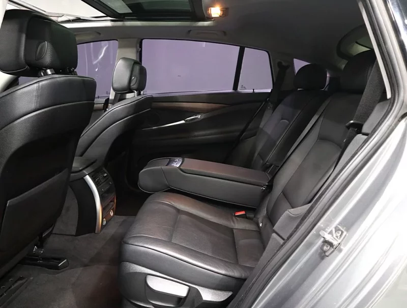 BMW 5-Series Gran Turismo