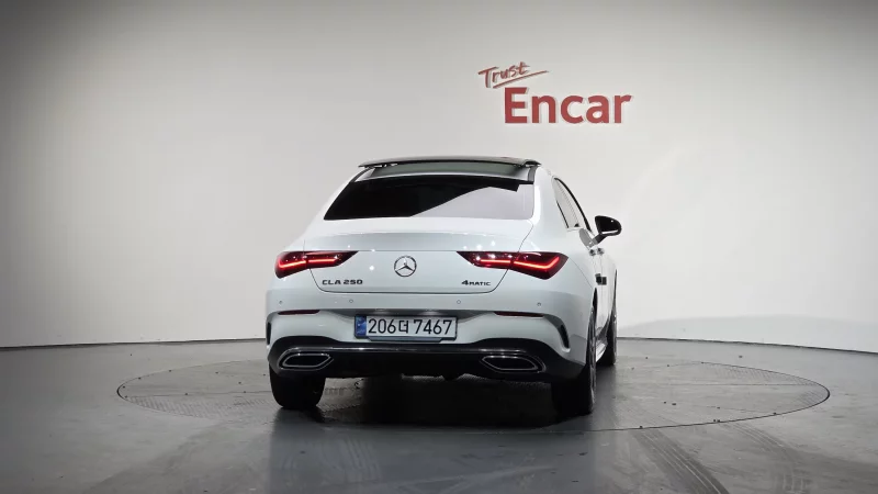 Mercedes-Benz CLA-Class