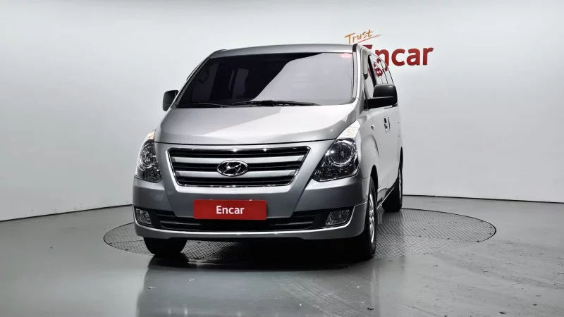 Hyundai Grand Starex