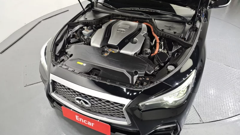 Infiniti Q50