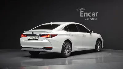 Lexus ES300h