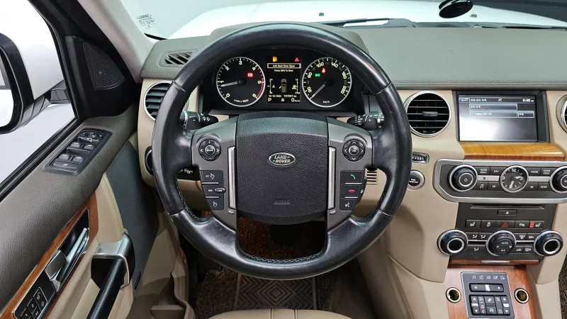 Land Rover DISCOVERY