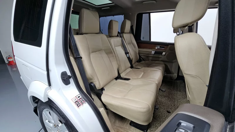 Land Rover DISCOVERY