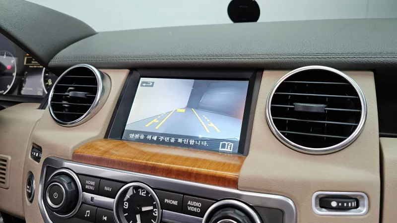 Land Rover DISCOVERY