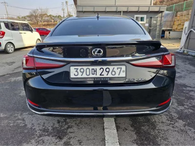 Lexus ES300h