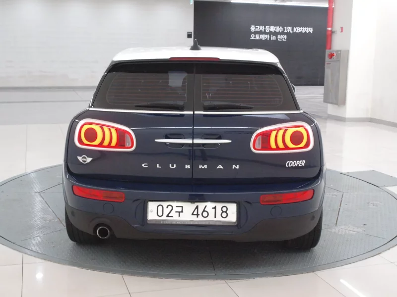 MINI Clubman