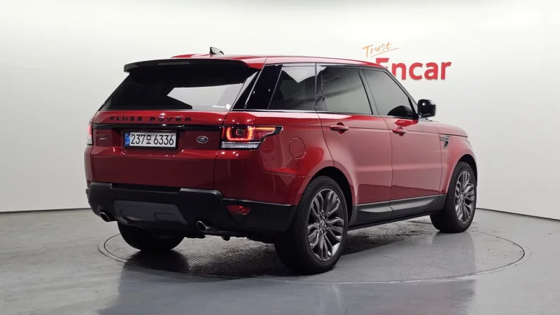 Land Rover RANGE ROVER SPORT