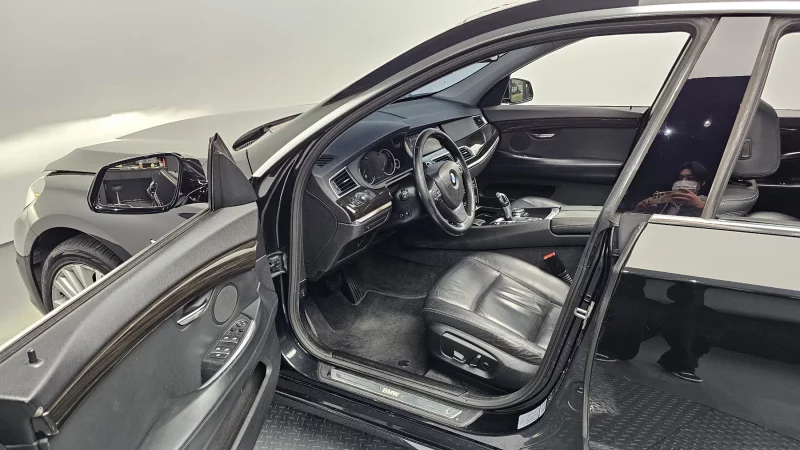 BMW 5-Series Gran Turismo