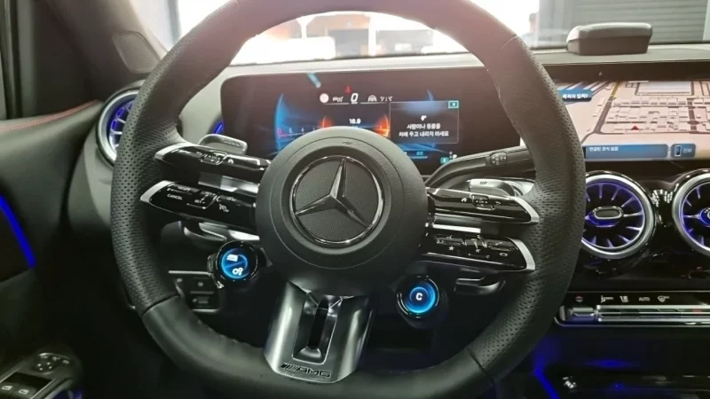 Mercedes-Benz GLB-Class