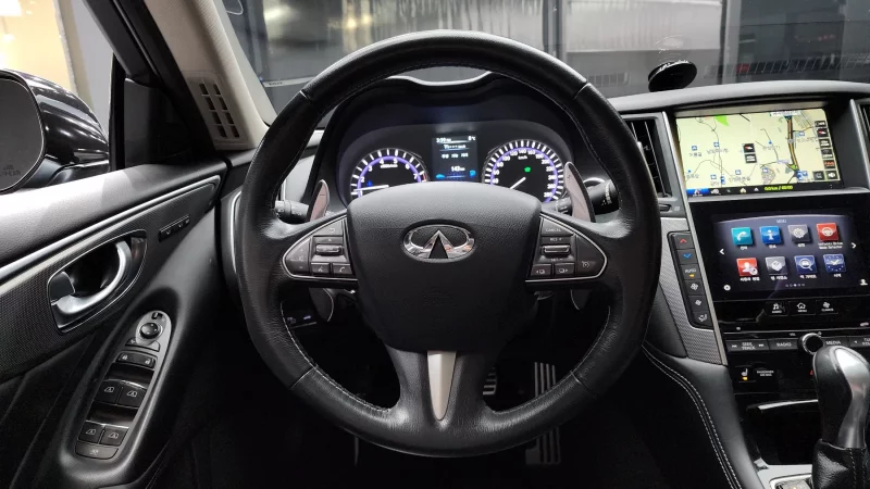 Infiniti Q50