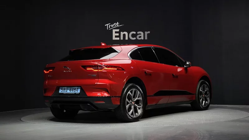 Jaguar I-PACE