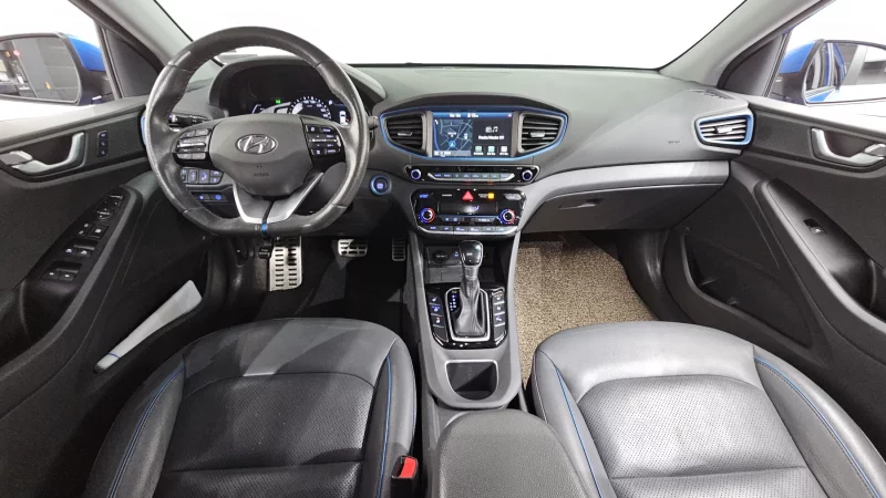 Hyundai Ioniq