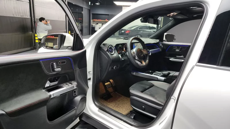 Mercedes-Benz GLB-Class