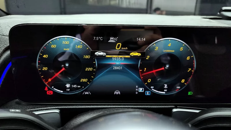 Mercedes-Benz GLB-Class