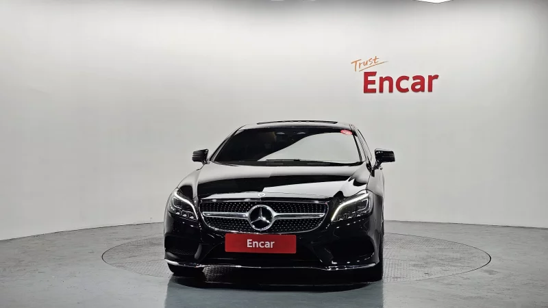 Mercedes-Benz CLS-Class
