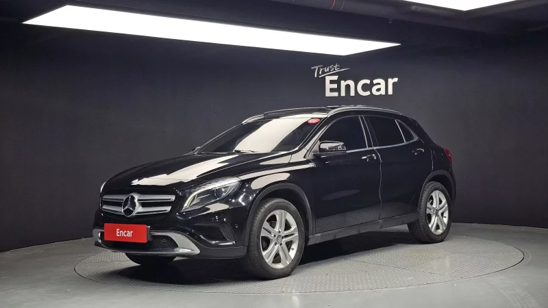 Mercedes-Benz GLA-Class