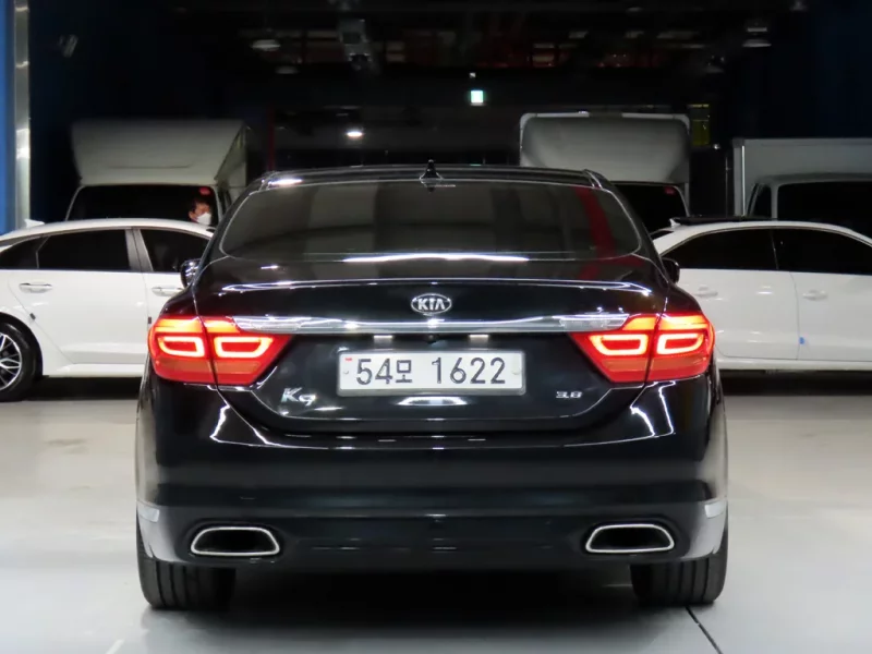 Kia K9