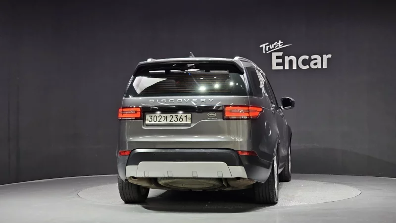 Land Rover DISCOVERY